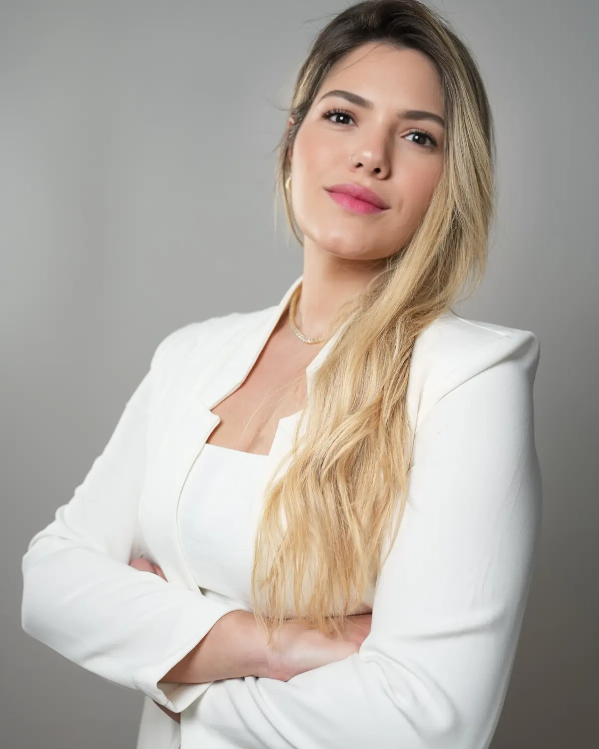 Dra. Stephanie Magalhães, dermatologista em São Paulo